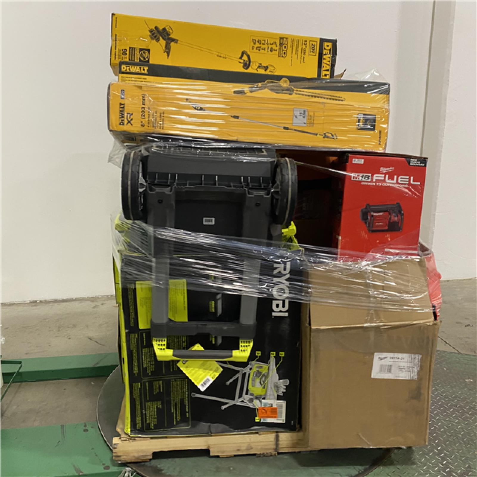 Dallas Location - As-Is Tool Pallet