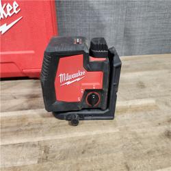 HOUSTON LOCATION - AS-IS MILWAUKEE 100 Ft. REDLITHIUM Lithium-Ion USB Green Rechargeable Cross Line Laser Level with Charger