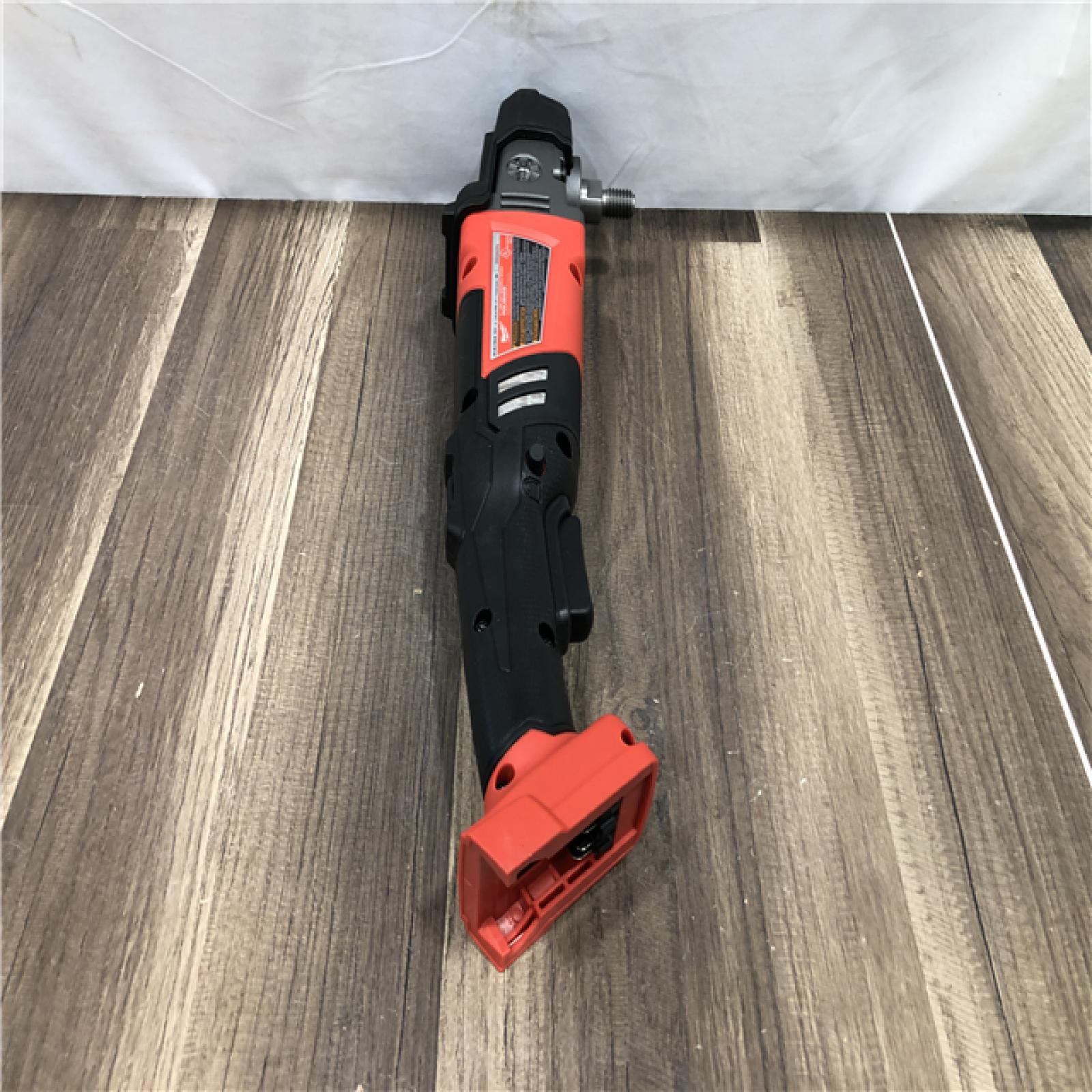 AS-IS Milwaukee  FUEL 18V Lithium-Ion Brushless Cordless 7 in. Variable Speed Polisher (Tool-Only)