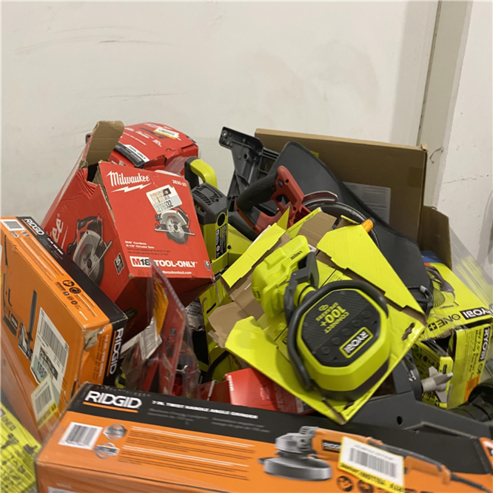 Dallas Location - As-Is Tool Pallet
