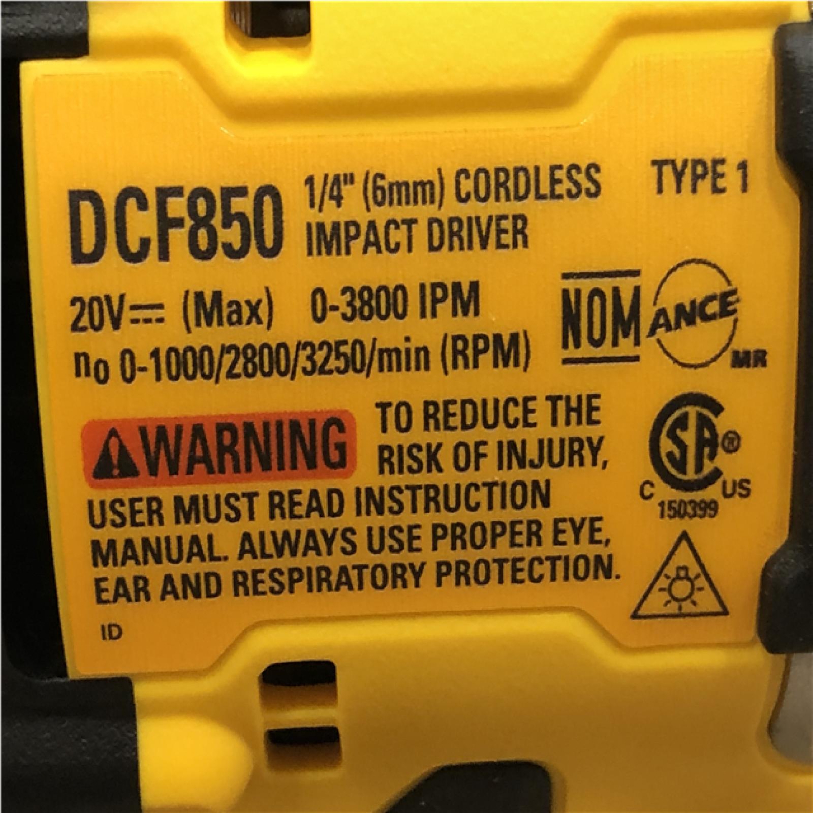 AS-IS DEWALT ATOMIC 20V MAX Lithium-Ion Cordless 2-Tool Combo Kit