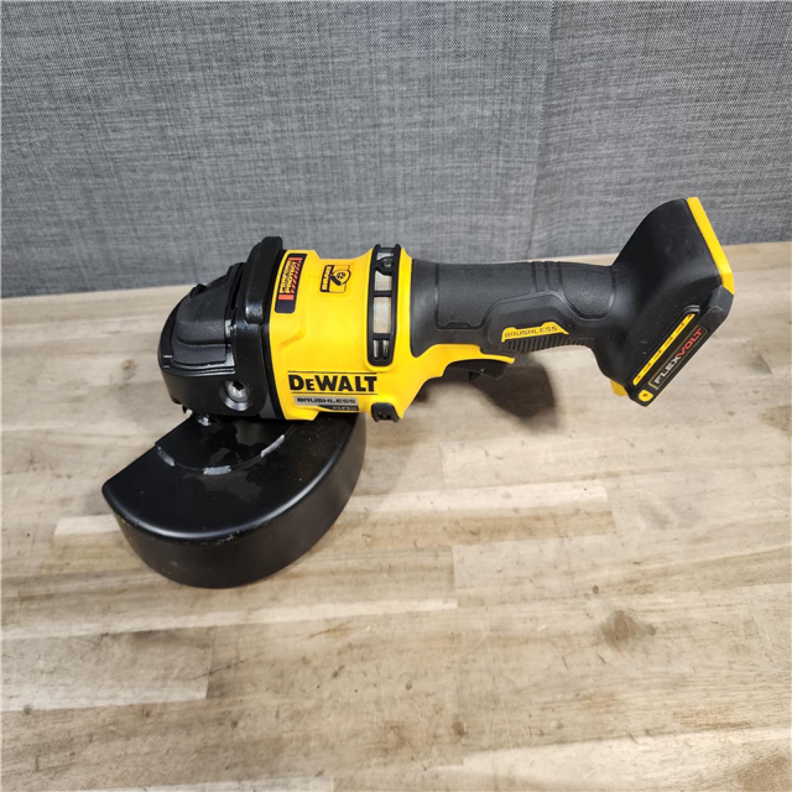 HOUSTON LOCATION - AS-IS DeWalt 60V MAX Brushless Cordless 7 In. Angle Grinder (Tool Only)