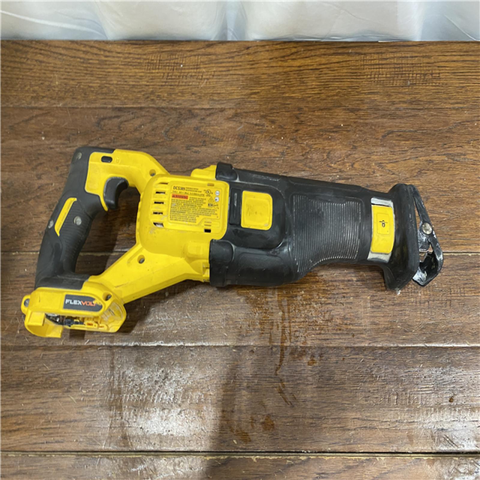 AS-IS DeWalt DCS389B FLEXVOLT 60V MAX Cordless Brushless Reciprocating Saw (Tool-Only)