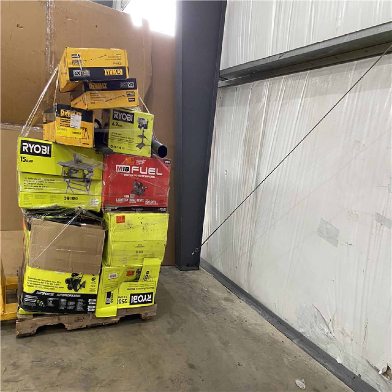 Houston Location AS IS - Tool Pallet