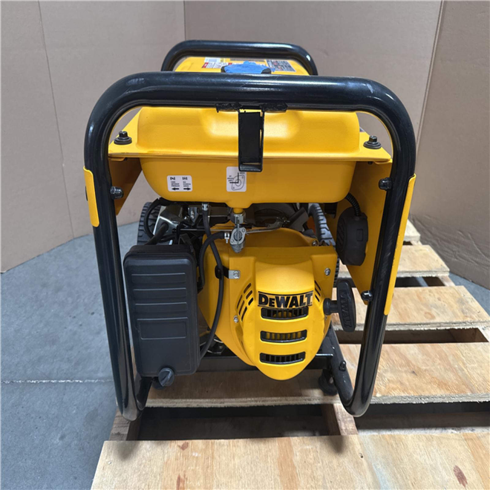 CALIFORNIA AS IS DEWALT DXGNR4000 GENERATOR