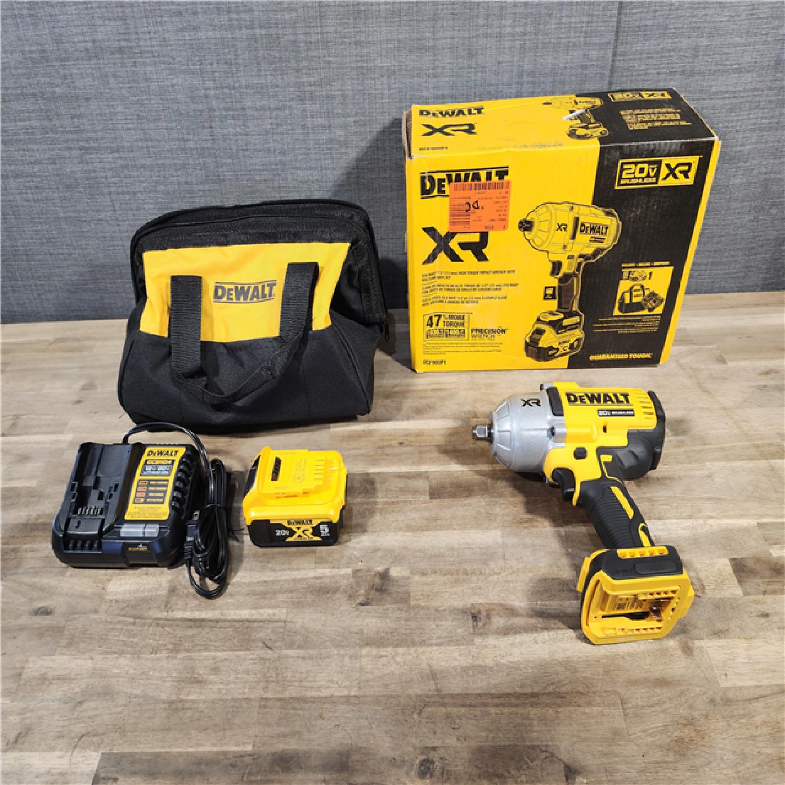HOUSTON LOCATION - AS-IS (APPEARS LIKE NEW) Dewalt 20V MAX Lithium-Ion Cordless 1/2 in. Impact Wrench Kit