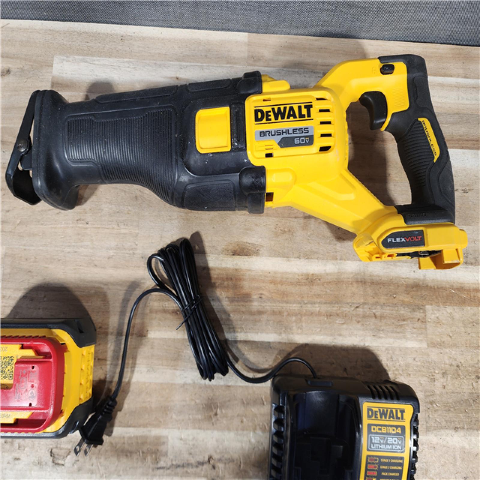 HOUSTON LOCATION - AS-IS FLEXVOLT 60V MAX Cordless Brushless Reciprocating Saw Kit with (1) FLEXVOLT 6.0Ah Battery