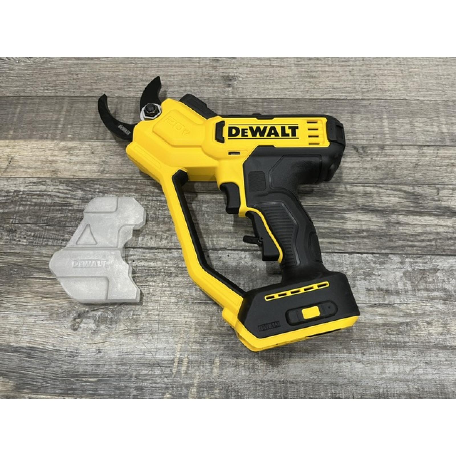 AS-IS DEWALT 20-Volt MAX 1 -1/2 in. Capacity Cordless Battery Powered Pruner (Tool Only)