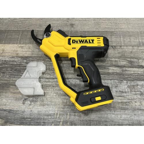 AS-IS DEWALT 20-Volt MAX 1 -1/2 in. Capacity Cordless Battery Powered Pruner (Tool Only)