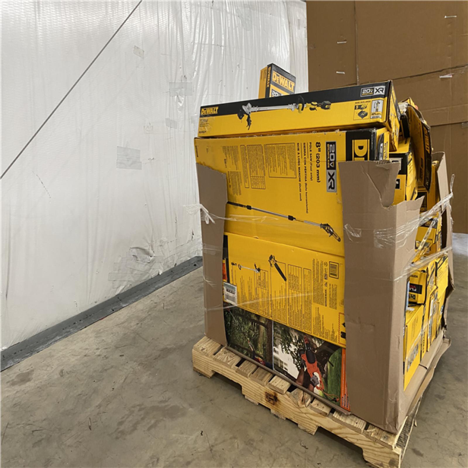 Houston Location AS IS - Tool Pallet