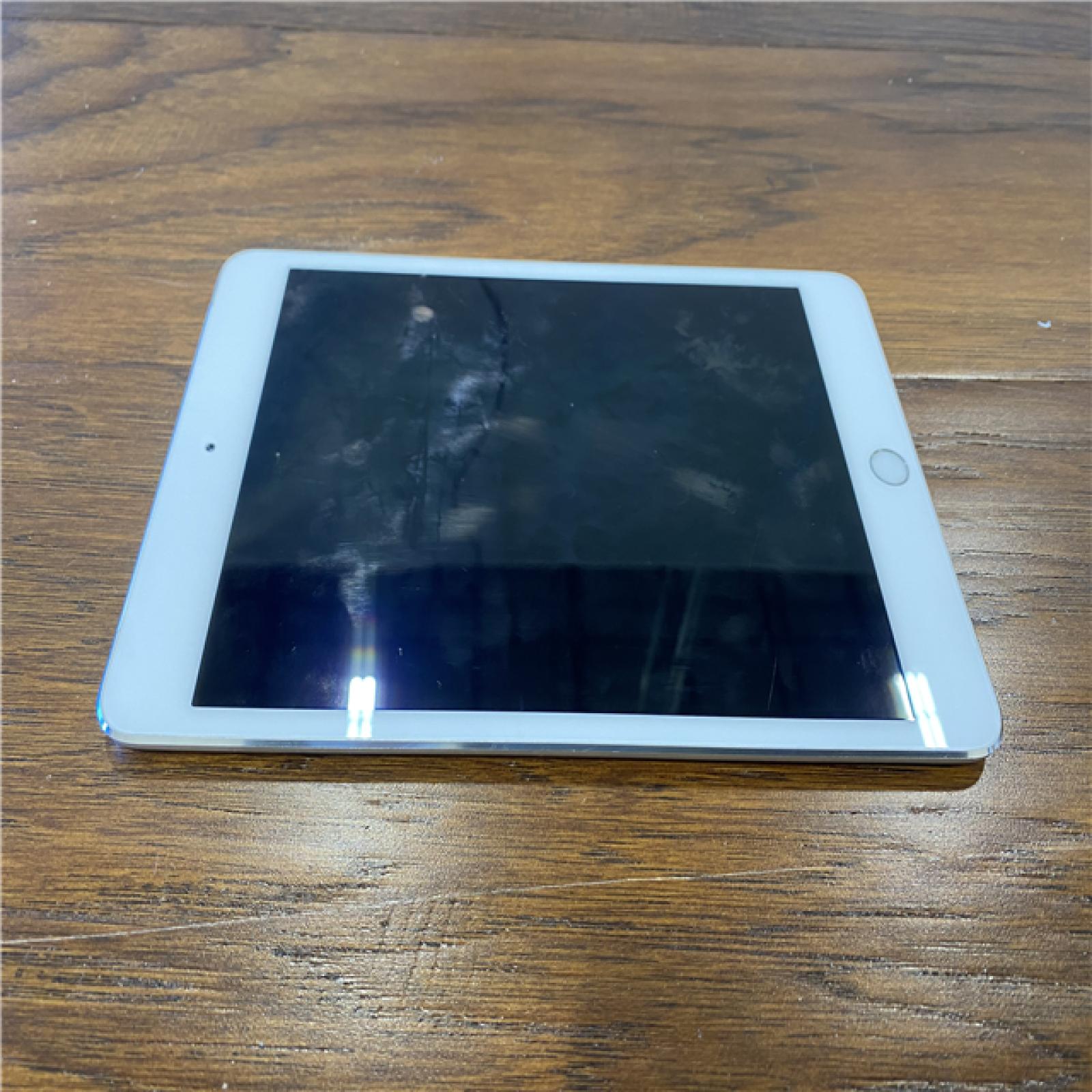 Apple iPad Mini 4 Wi-Fi + Cellular - Tablet - 16GB - Gray