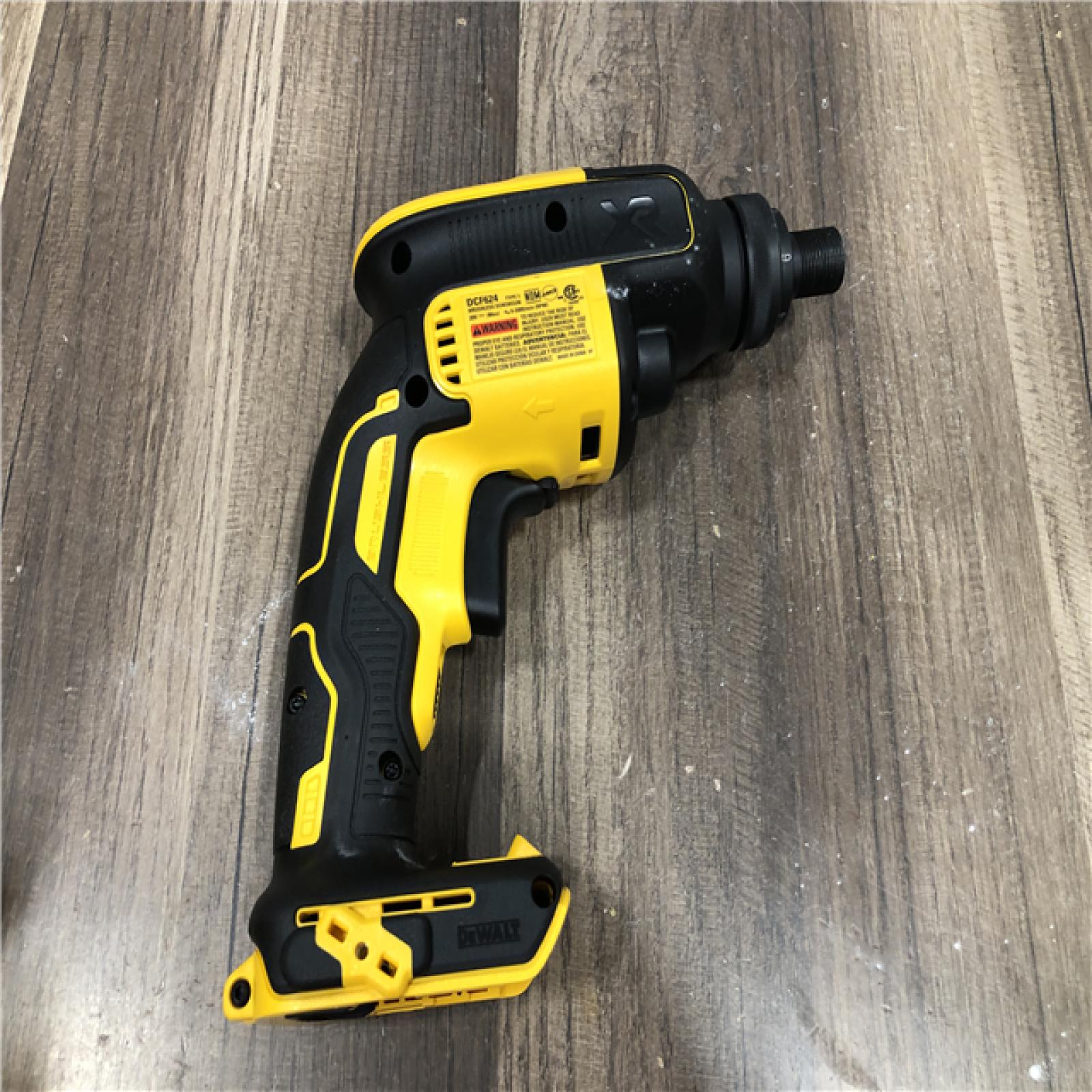 AS-IS DEWALT 20V MAX XR Cordless Brushless Drywall Screw Gun Threaded Clutch Housing (Tool Only)