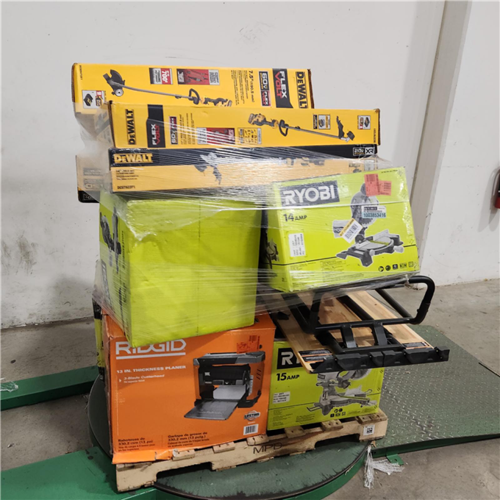 Dallas Location - As-Is Tool Pallet