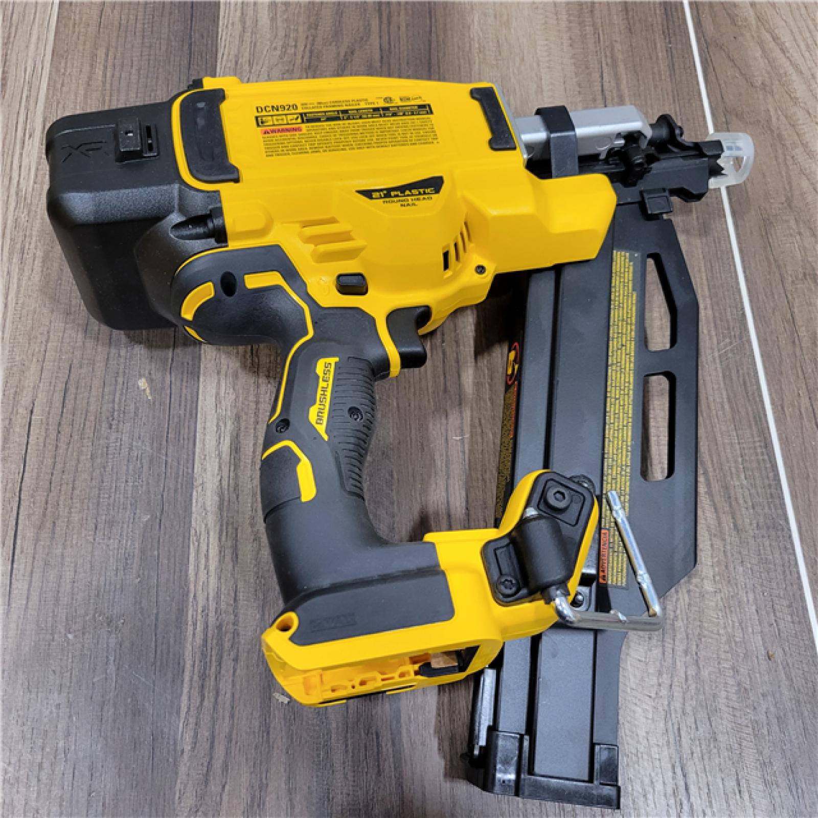 AS-IS DEWALT 20-Volt 21° Cordless Framing Nailer (Tool-Only)