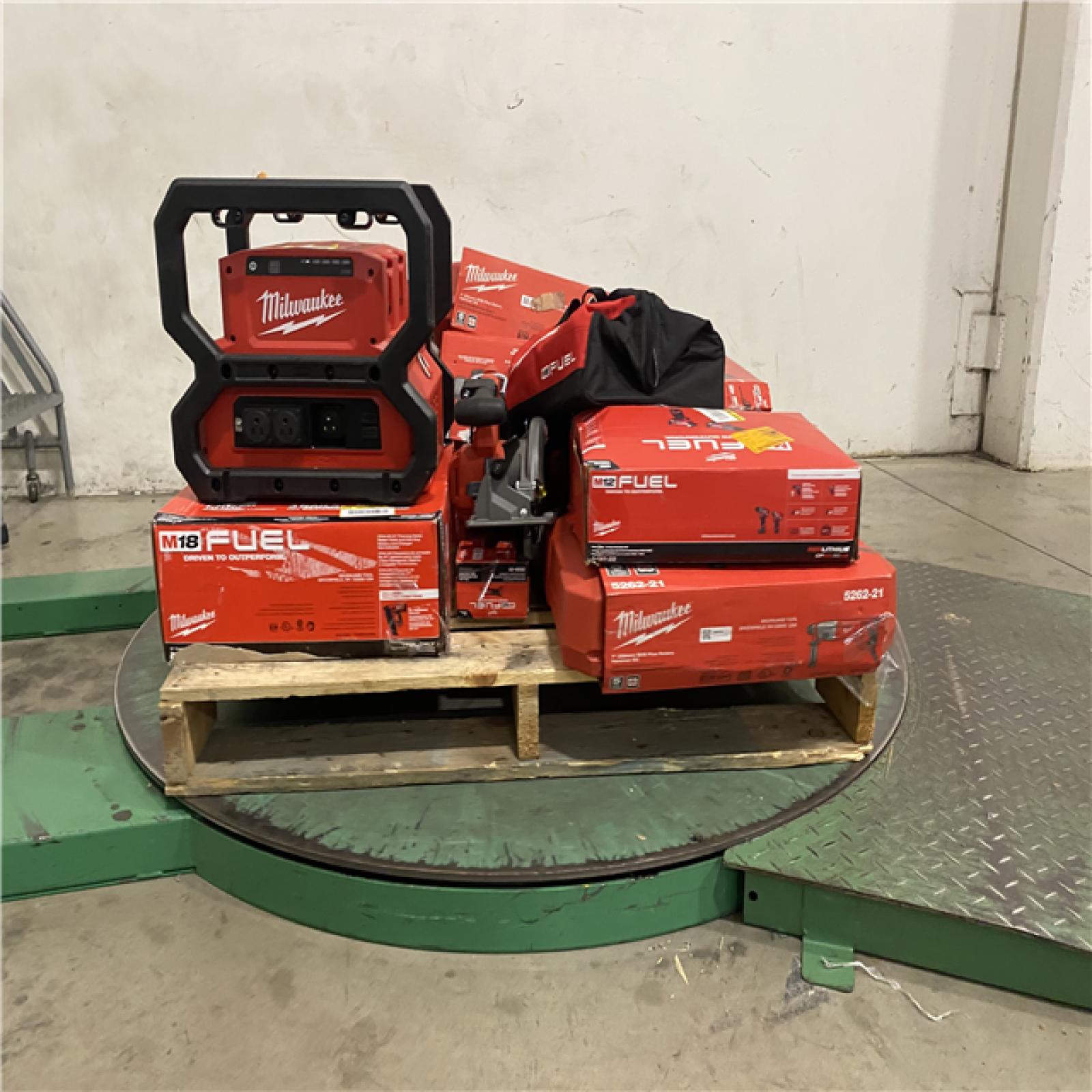 Dallas Location - As-Is MILWAUKEE Tool Pallet