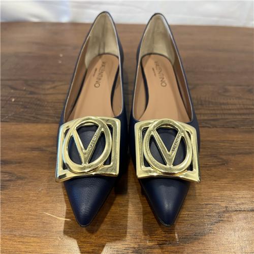 Valentino by Mario Valentino - Blue - SZ 6