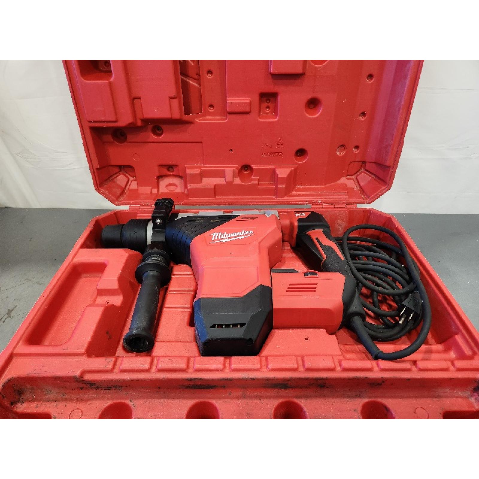 AS-IS- Millwaukee 1-3/4 in. SDS-MAX Rotary Hammer (Tool-Only)