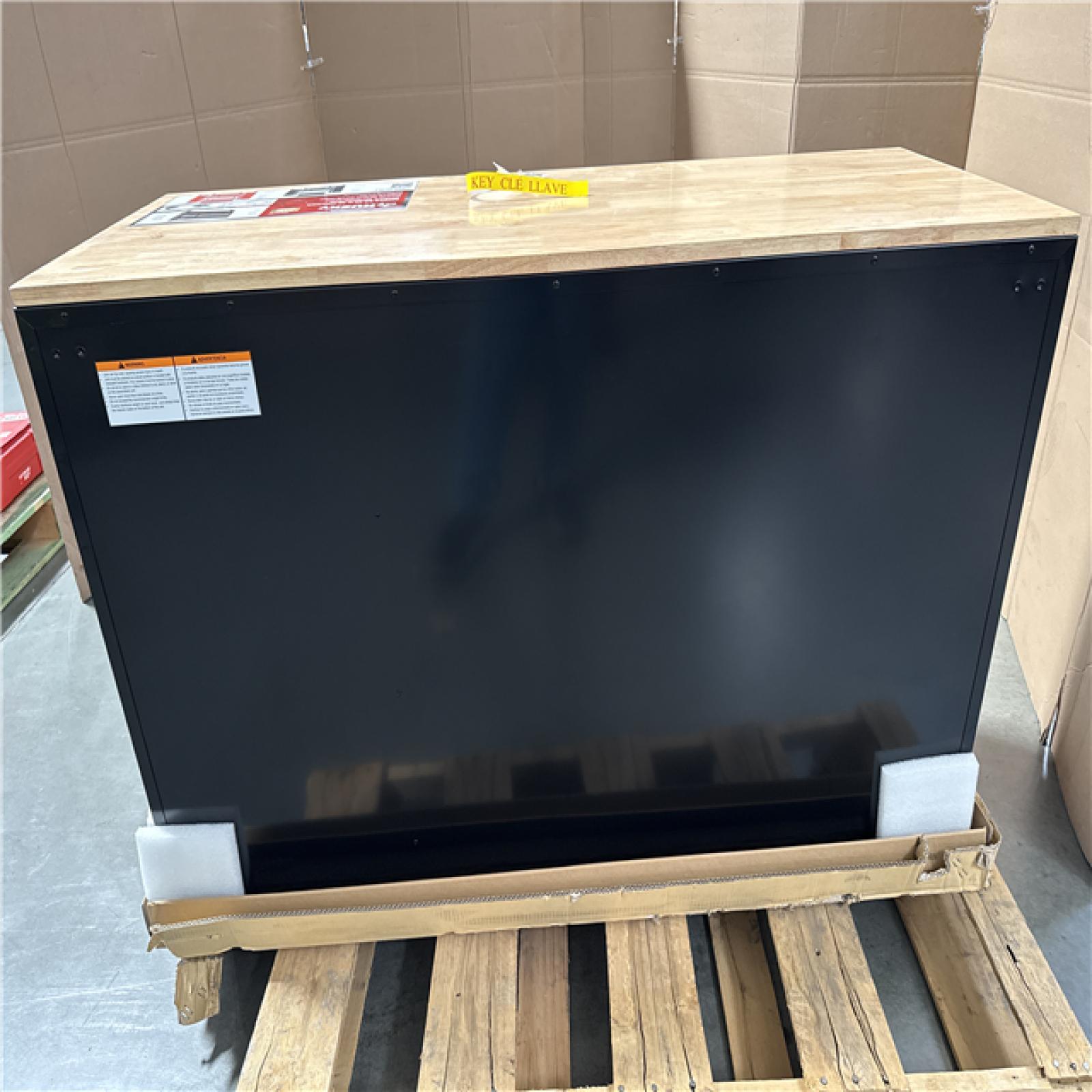 California AS-IS Husky 10-Drawer Mobile Workbench