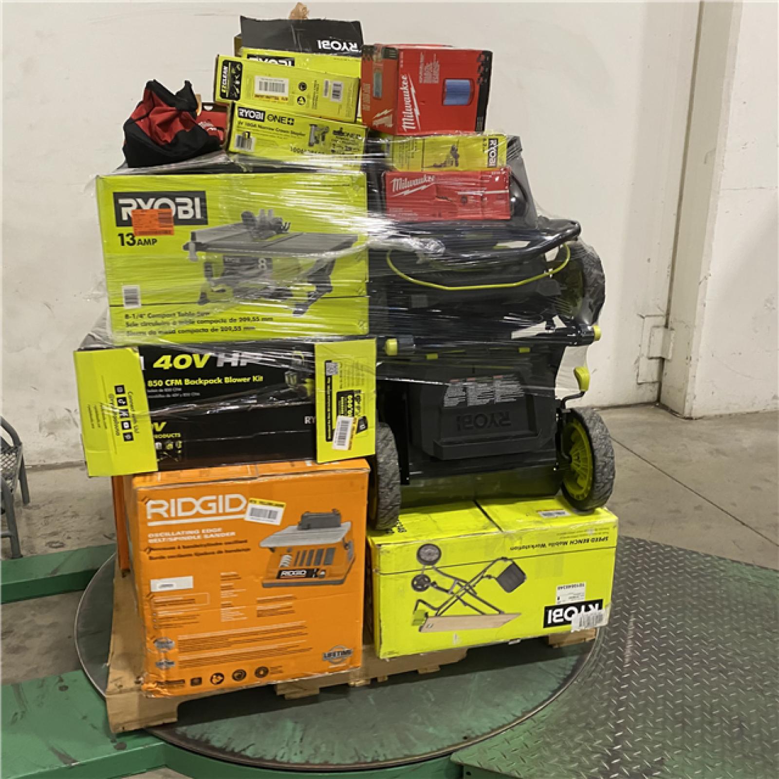 Dallas Location - As-Is Tool Pallet