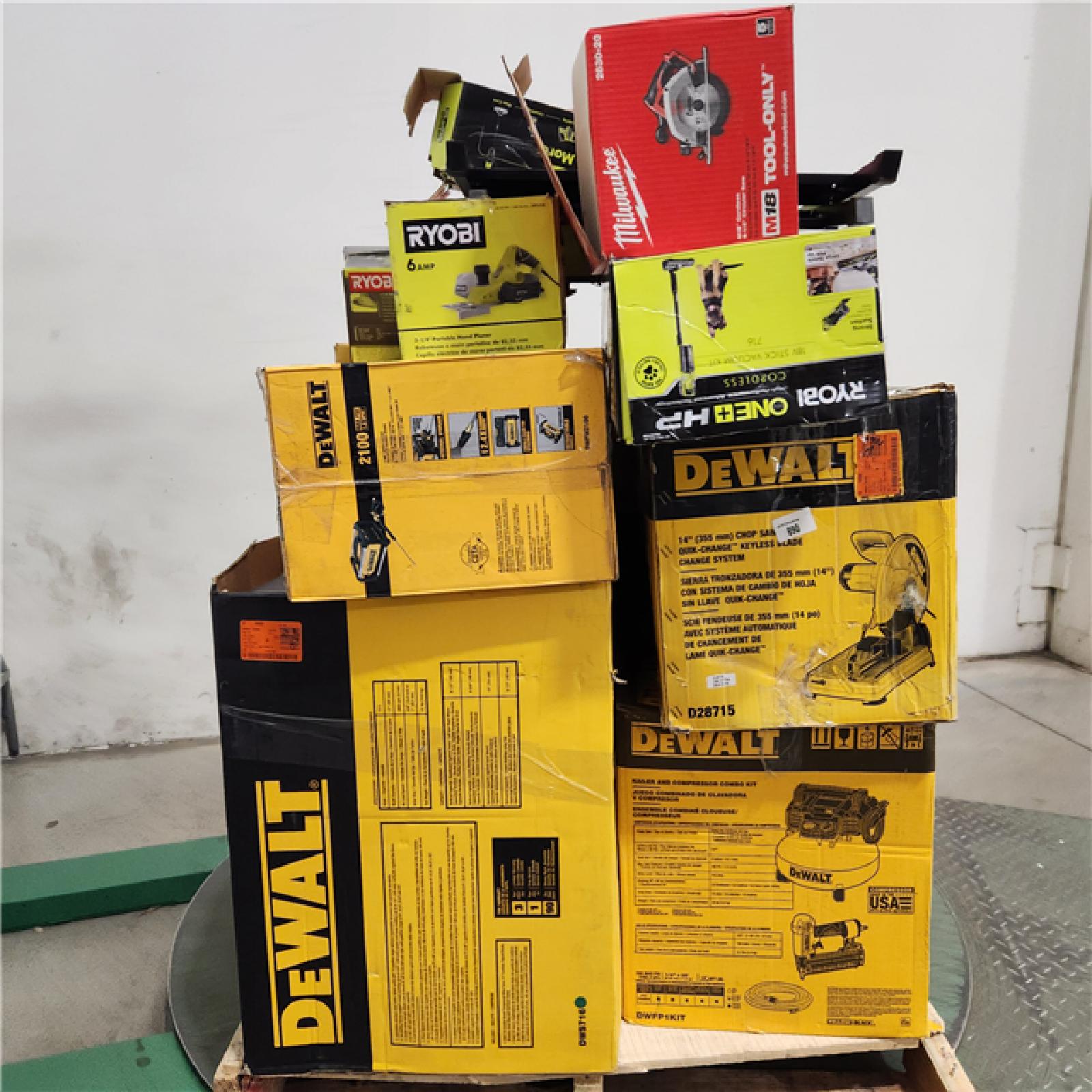 Dallas Location - As-Is Tool Pallet