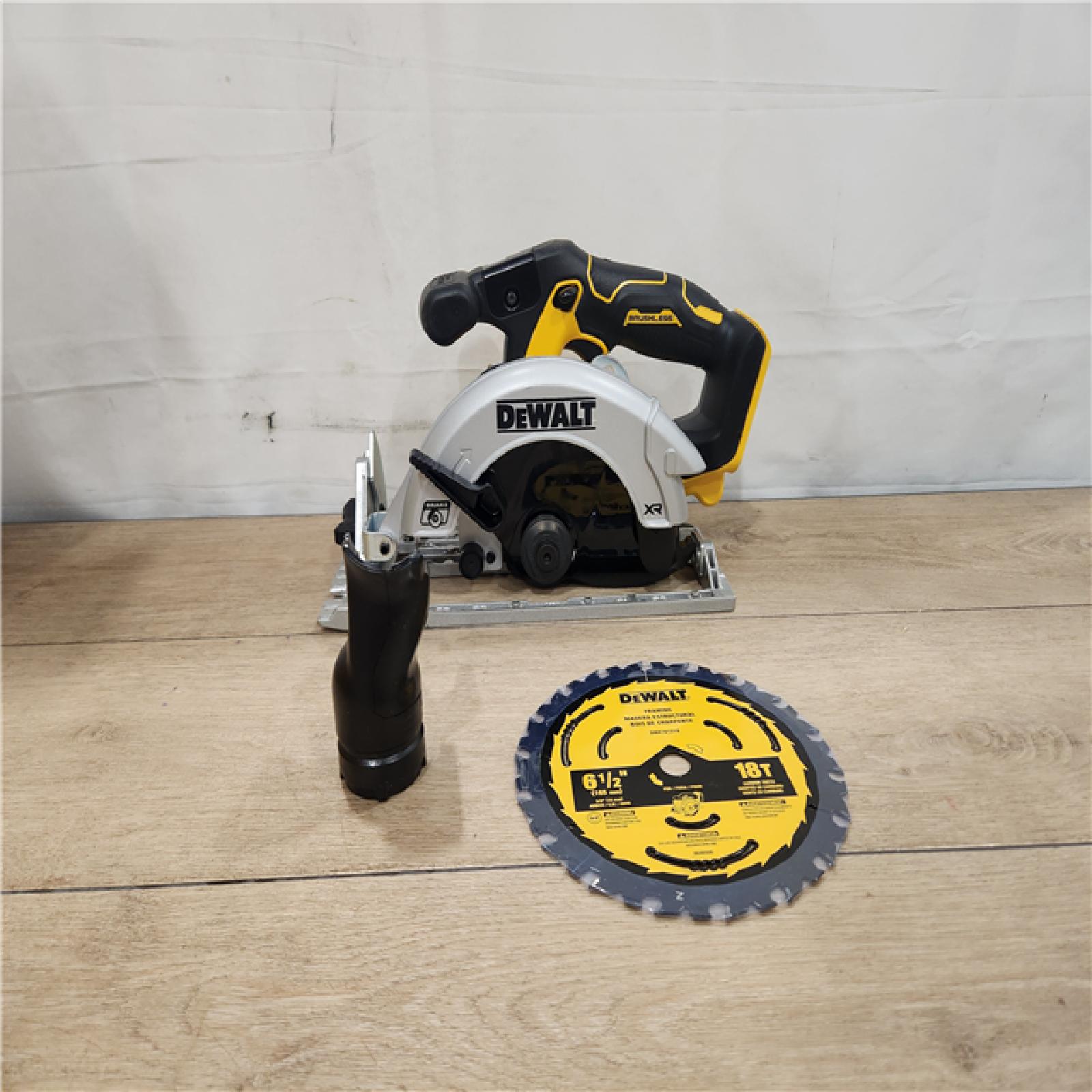 AS-IS- DeWALT DCS565B 20V Max Brushless 6.5   Cordless Circular Saw