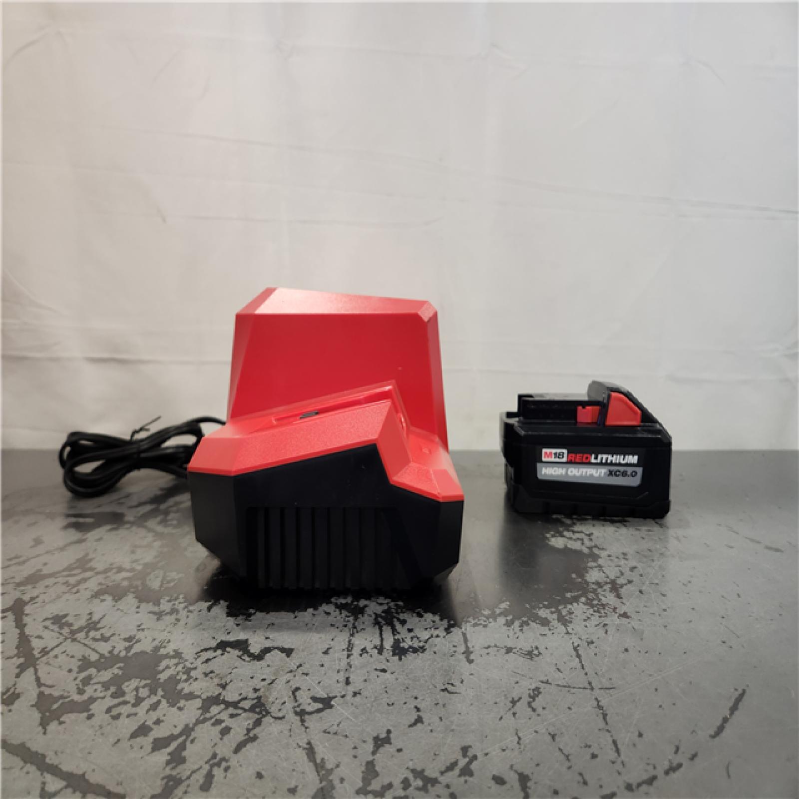 AS-IS- Milwaukee 18V Lithium-Ion REDLITHIUM FORGE 8.0 Ah Battery Pack with 18V Dual Bay Simultaneous Super Charger