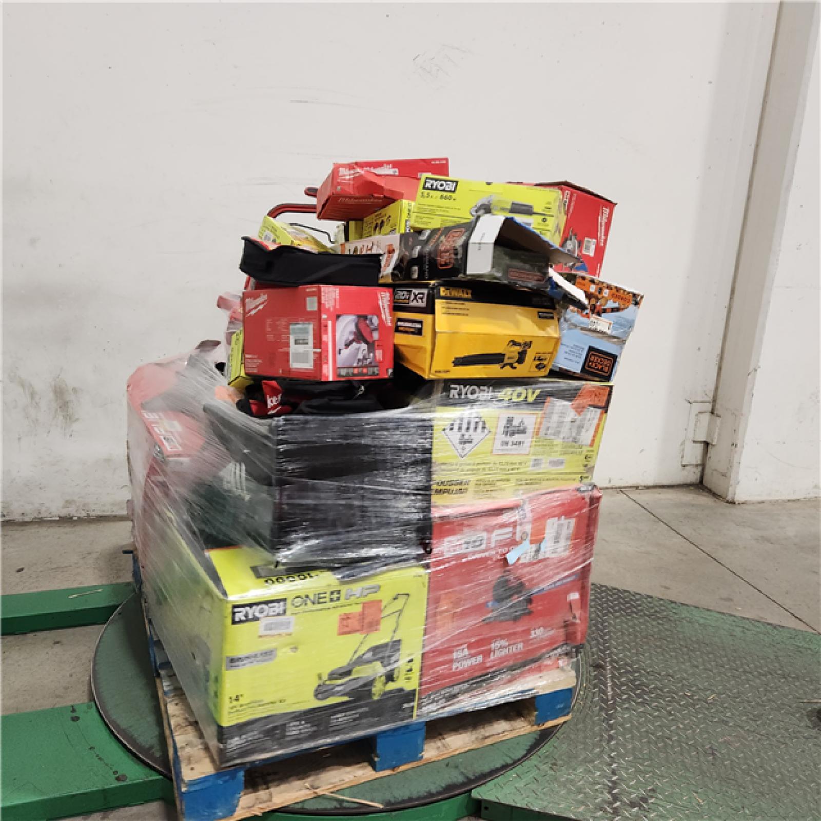 Dallas Location - As-Is Tool Pallet