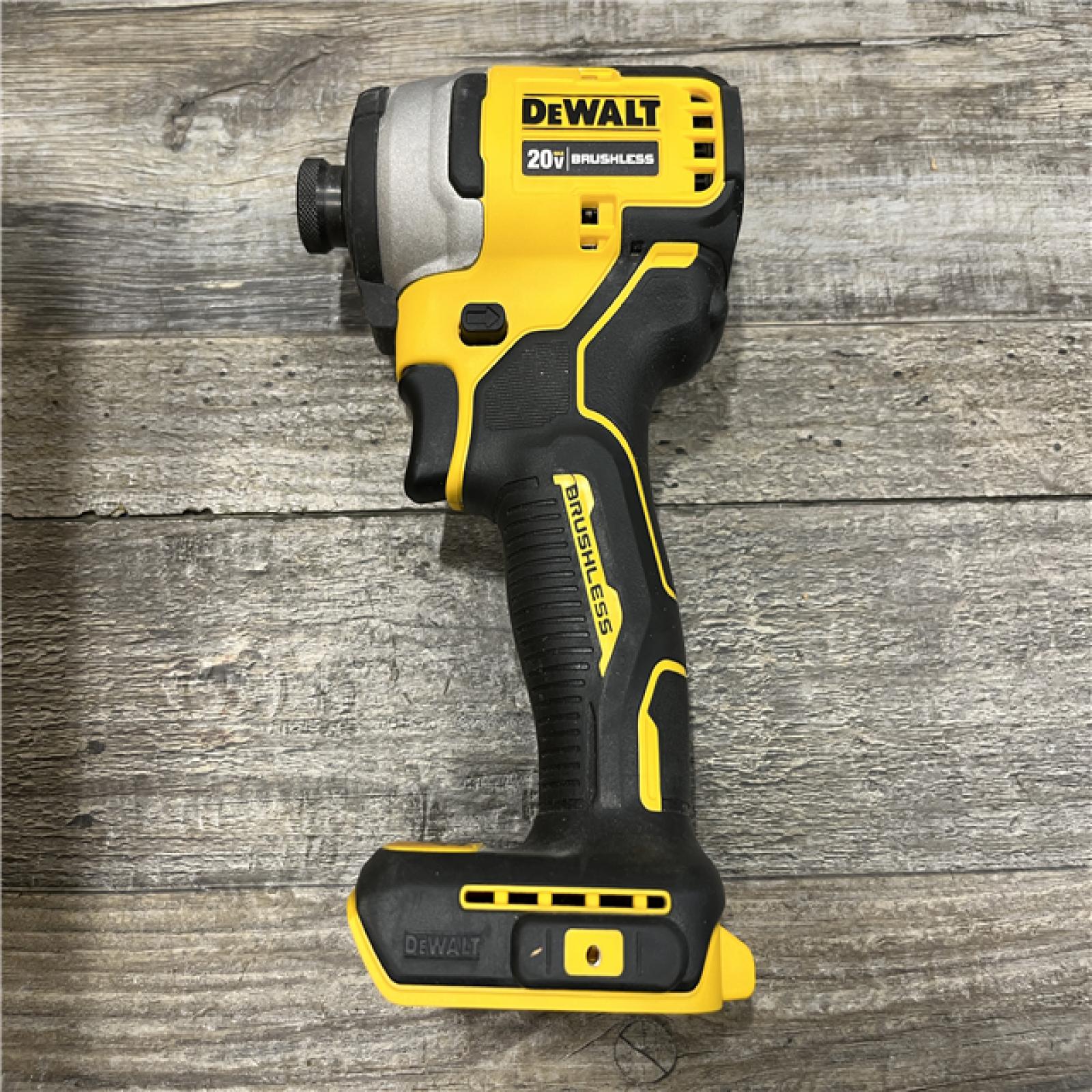 AS-IS DEWALT Atomic 20V Max Lithium-Ion Brushless Cordless Compact 1/4 in. Impact Driver Kit