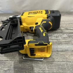 AS-IS DEWALT 20-Volt 21° Cordless Framing Nailer (Tool-Only)
