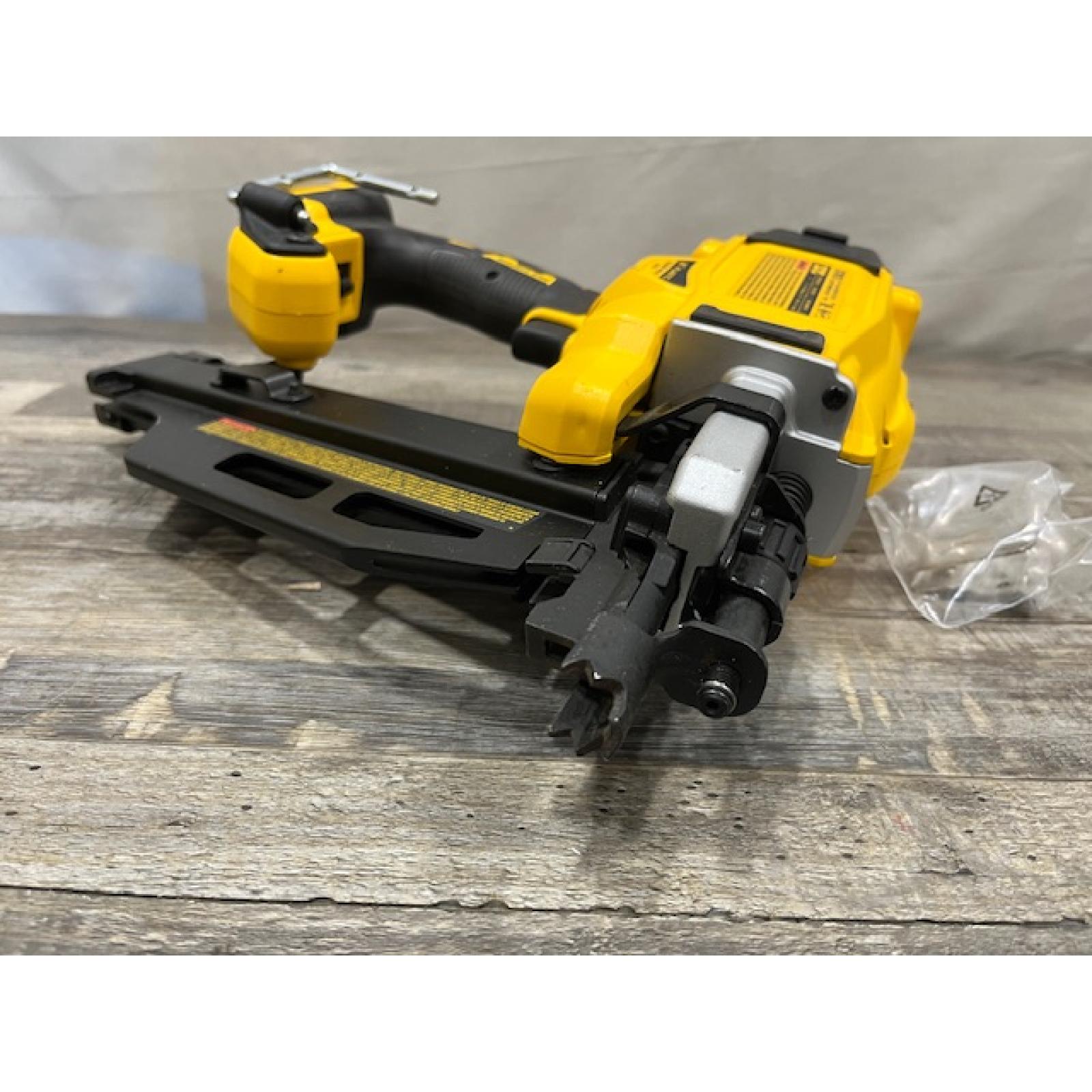 AS-IS DEWALT 20-Volt 21° Cordless Framing Nailer (Tool-Only)