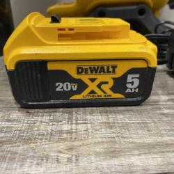 AS-IS DEWALT 20V MAX* XR Brushless Cordless Handheld Blower Kit