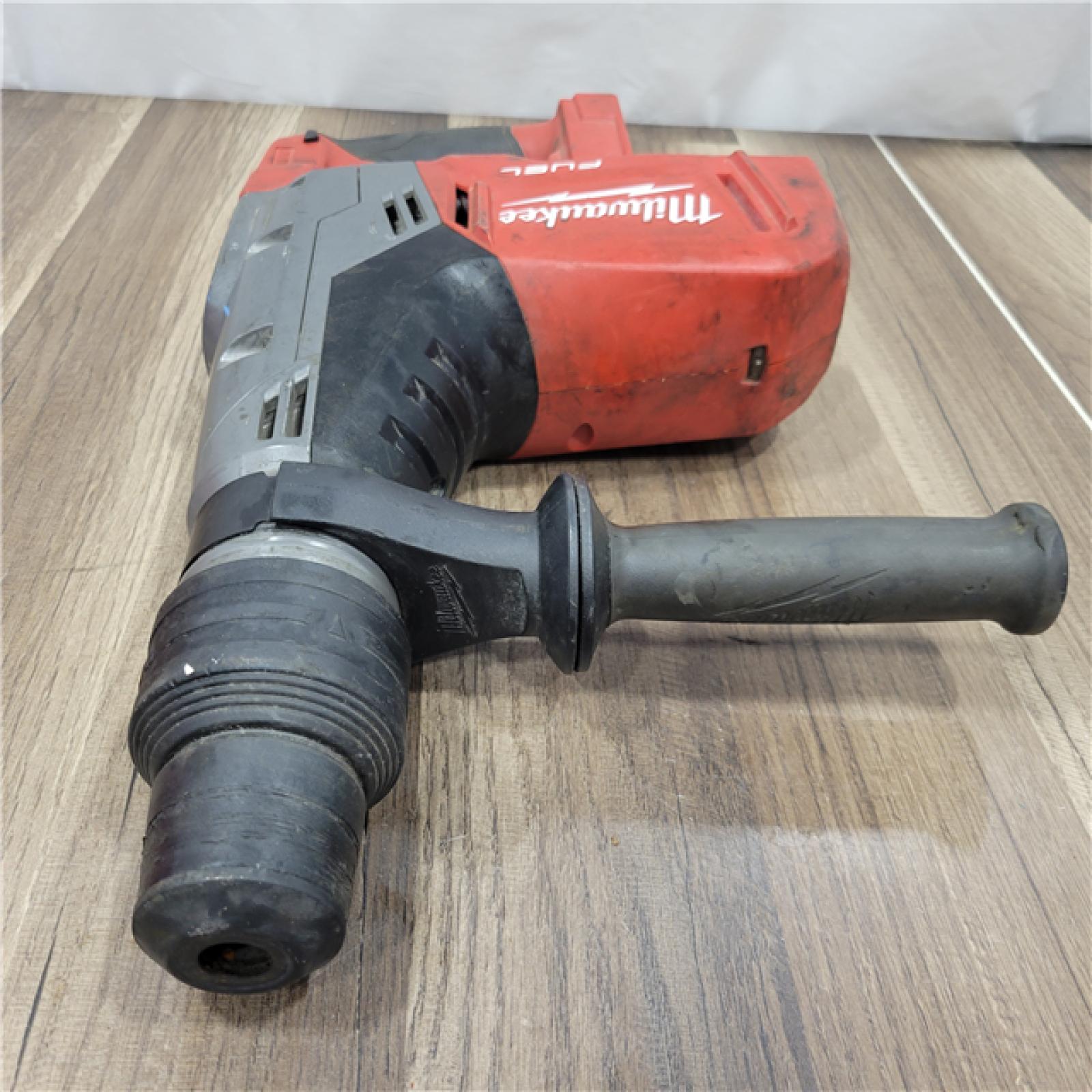 AS-IS MILWAUKEE  M18 FUEL 18V Lithium-Ion Brushless Cordless 1-9/16 in. SDS-Max Rotary Hammer (Tool-Only)