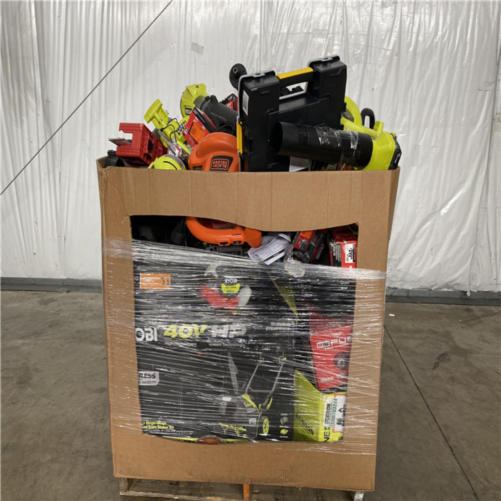 Houston Location AS IS - Tool Pallet