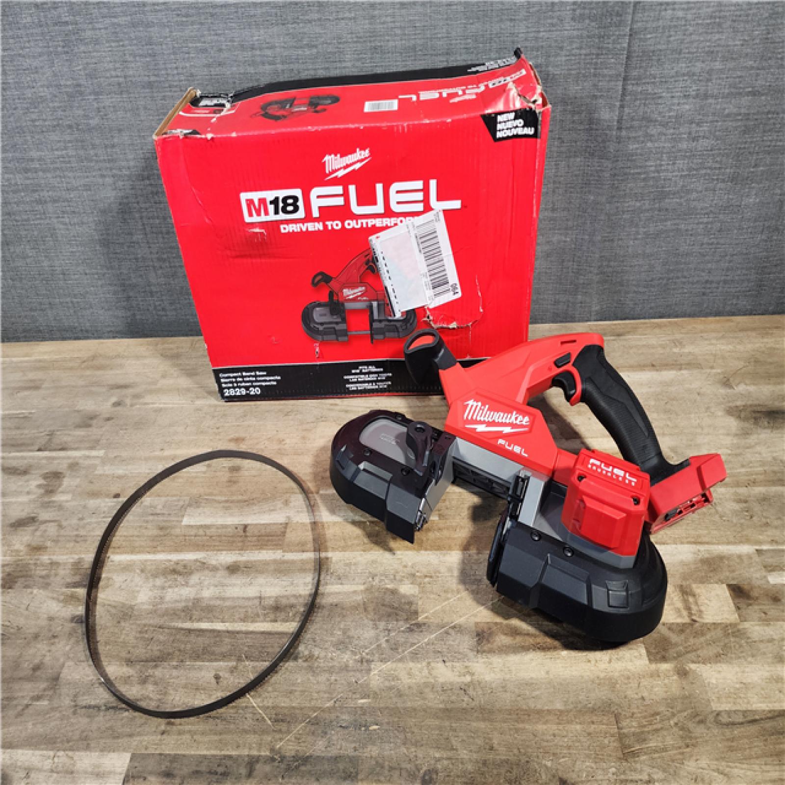 HOUSTON LOCATION - AS-IS Milwaukee M18 Fuel 3-1/4 18V Brushless Compact Band Saw 2829-20 (Bare Tool)