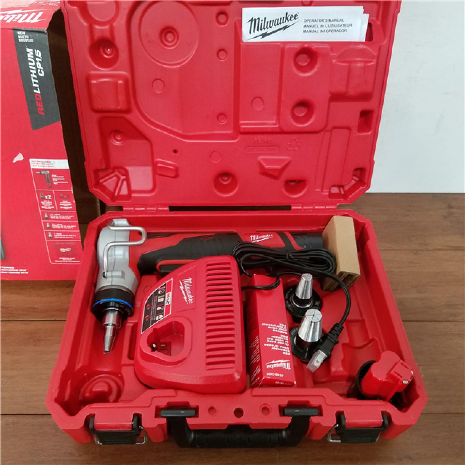 California AS-IS Milaukee M12 Pex Expander Kit  Includes (2) Batteries  Charger & Hard Case