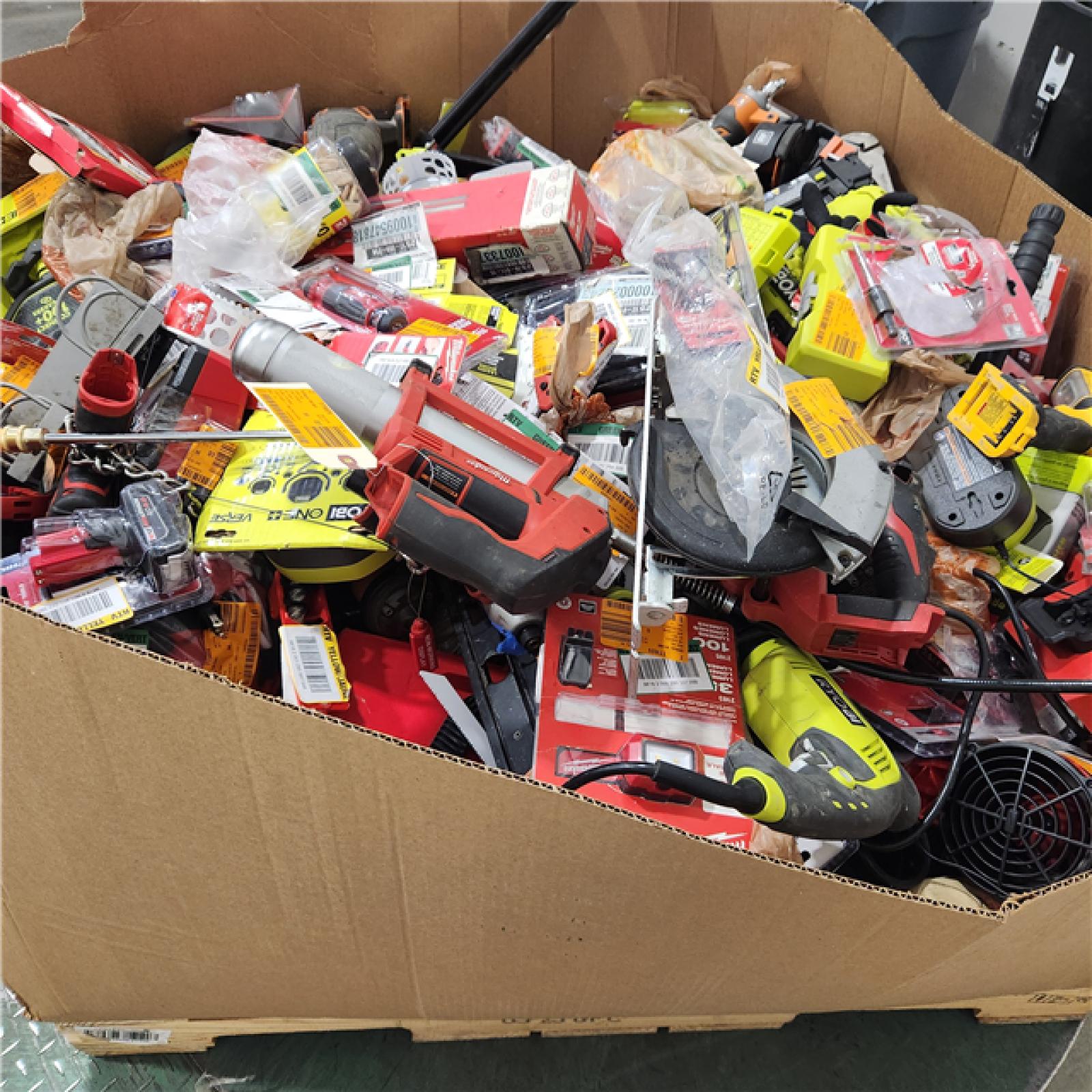 Dallas Location - As-Is Tool Pallet