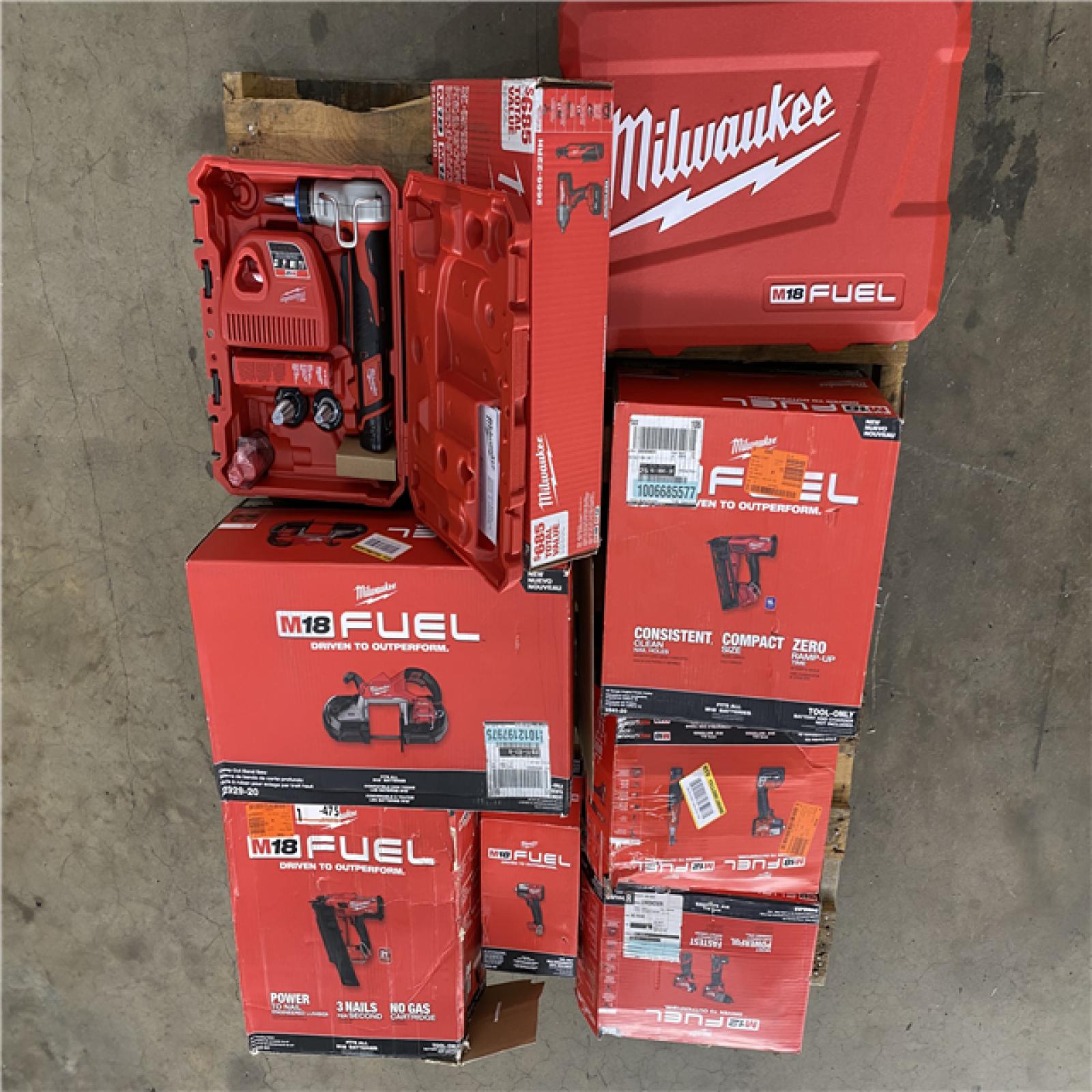 Houston Location AS IS - Tool Pallet