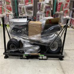 DALLAS LOCATION- Murray MT100 Riding Lawn Tractor Mower 42 in. 13.5 HP 500cc E1350 Series Briggs and Stratton Engine 6-Speed Manual Gas