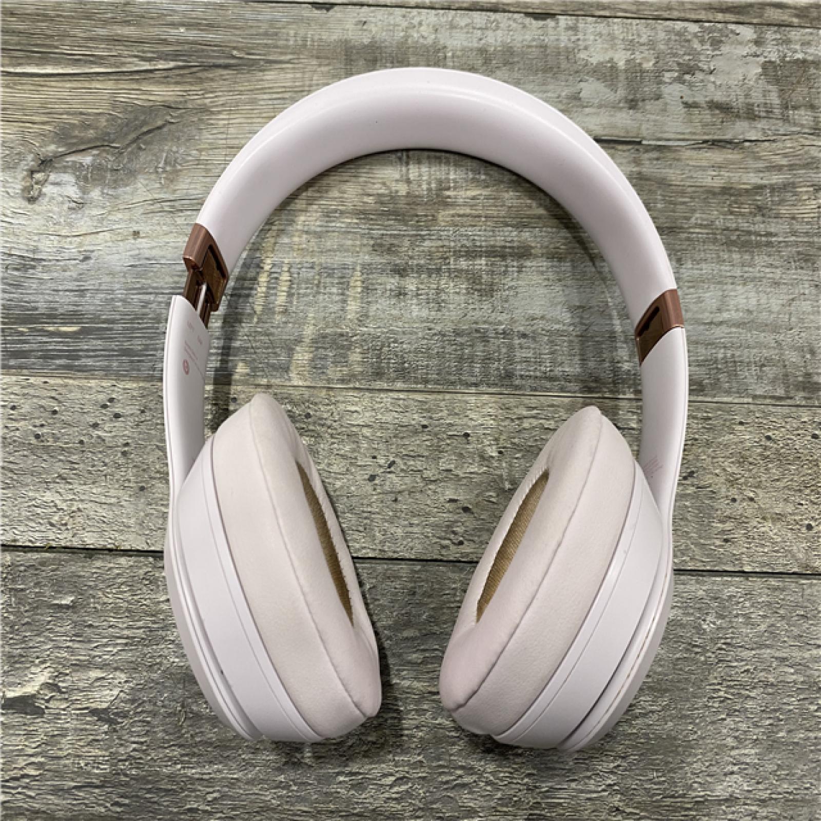 AS-IS Beats - Solo 4 Wireless On-Ear Headphones - Cloud Pink