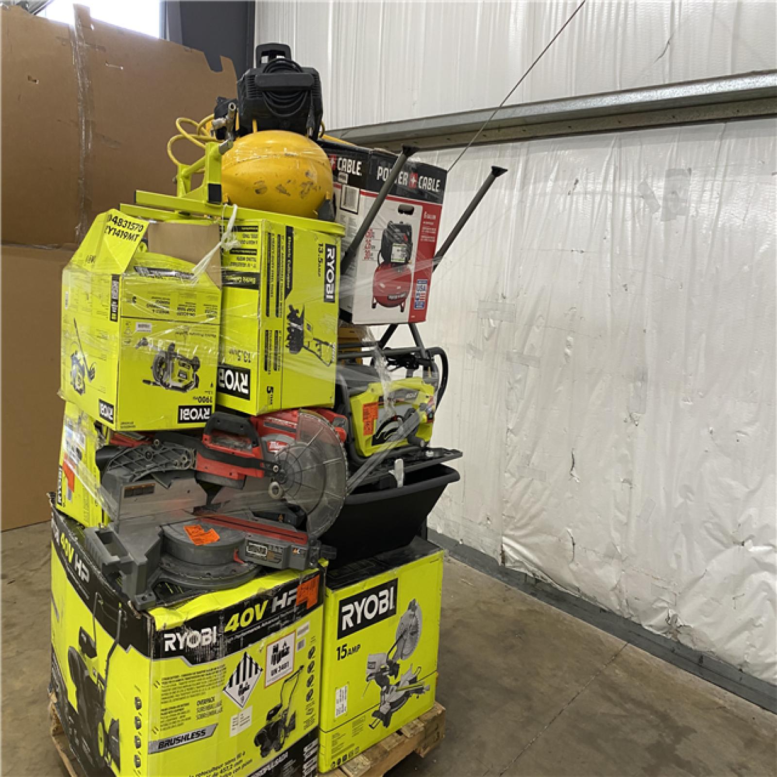Houston Location AS IS - Tool Pallet
