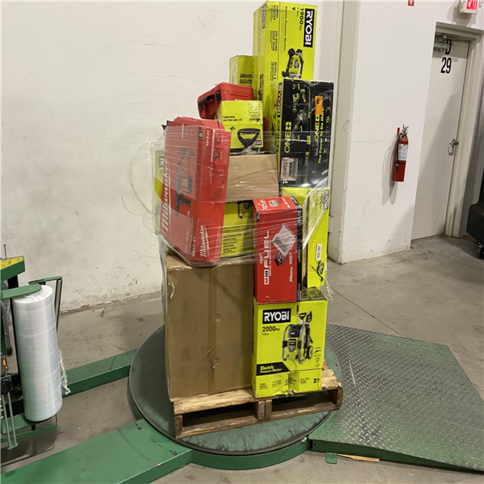 Dallas Location - As-Is Tool Pallet