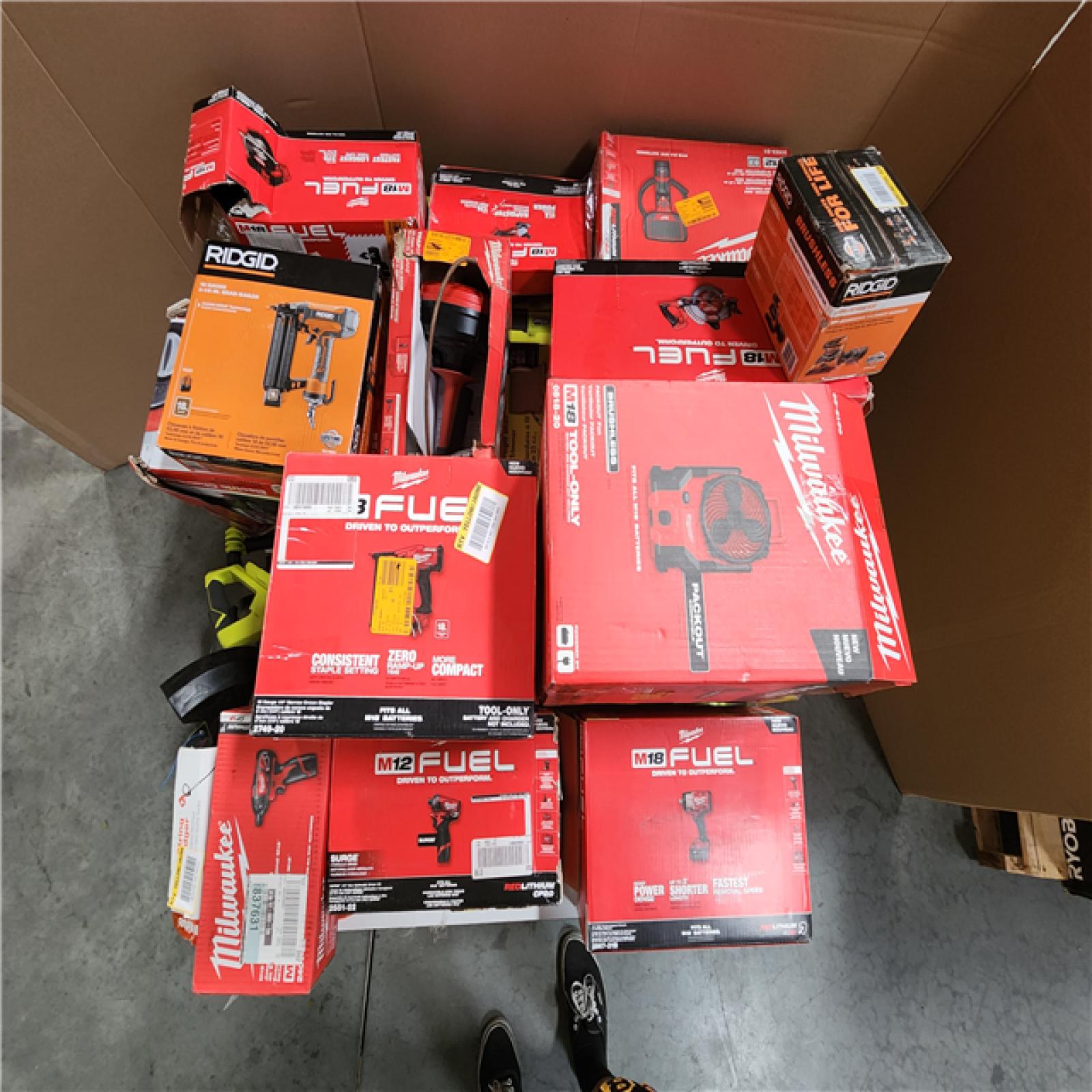 CALIFORNIA AS-IS TOOL PALLET