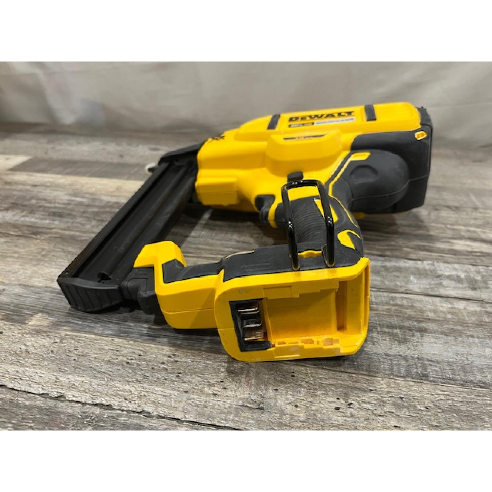 AS-IS DEWALT Cordless 18-Gauge Narrow Crown Stapler (Tool Only)