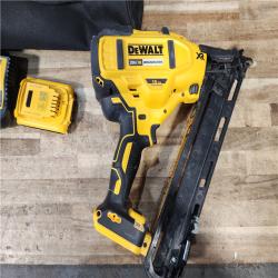 HOUSTON LOCATION - AS - IS DEWALT 20V MAX XR Lithium-Ion Cordless 2-1/2 in. 15-Gauge Finish Nailer Kit