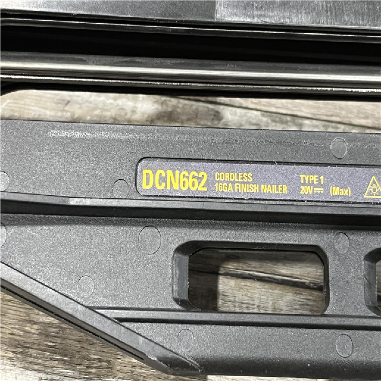 AS-IS DEWALT 20V MAX XR 16-Gauge Lithium-Ion Cordless Finish Nailer (Tool Only)