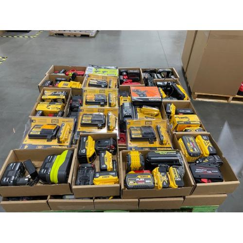 DALLAS LOCATION - AS-IS BATTERY AND CHARGERS PALLET