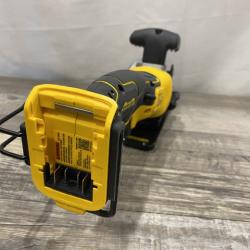 AS-IS DEWALT ATOMIC 20V MAX Cordless Brushless 4-1/2 in. Circular Saw (Tool Only)