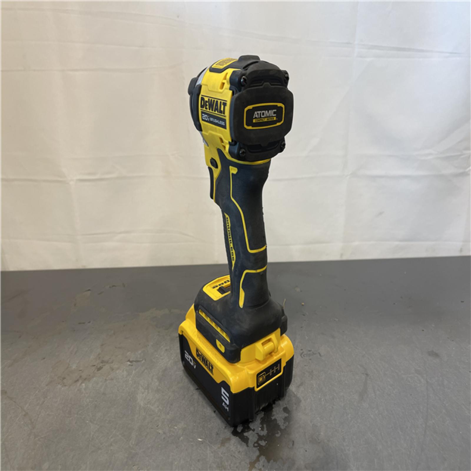 AS-IS - DeWalt ATOMIC 20V MAX Lithium-Ion Cordless 1/4 in. Brushless Impact Driver Kit