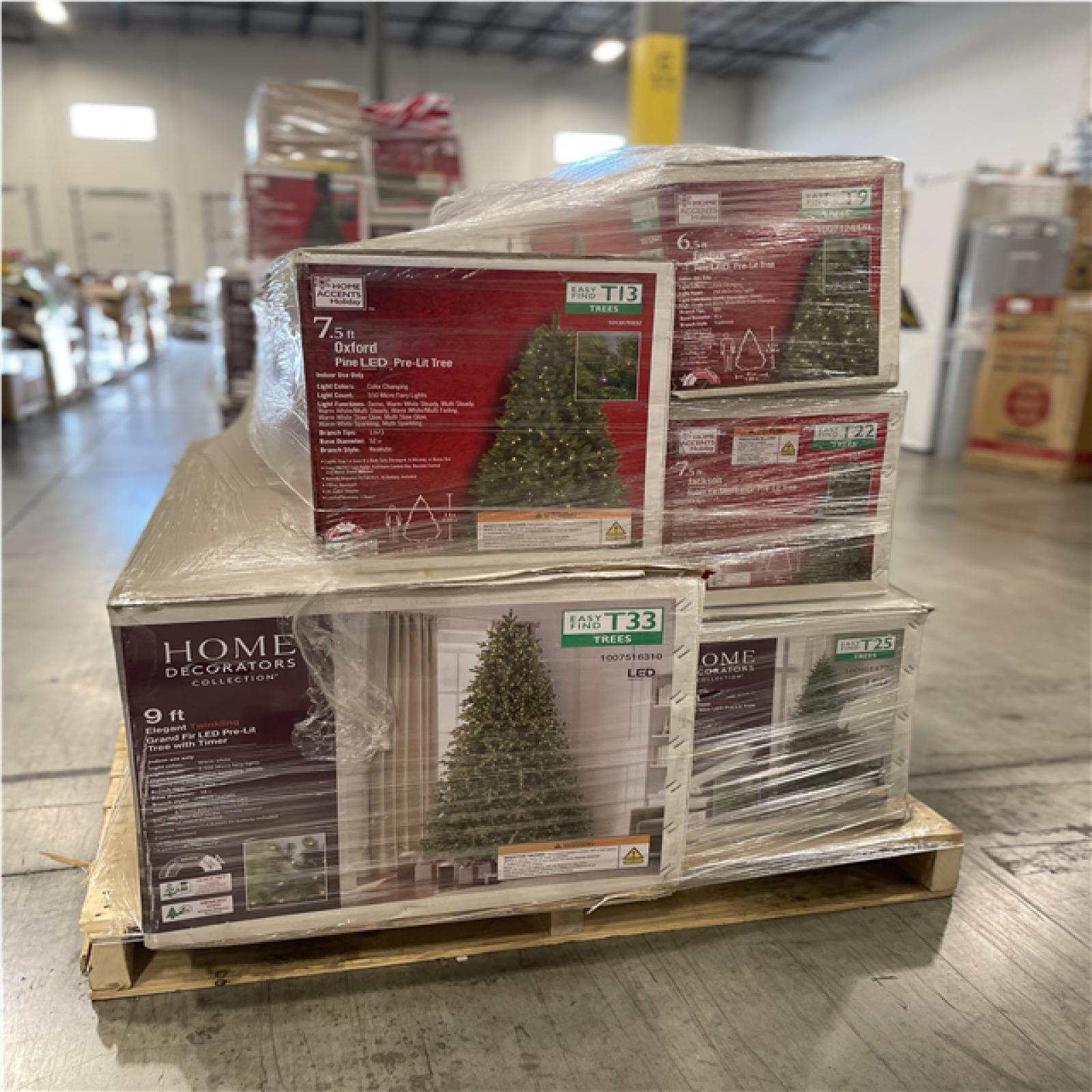 DALLAS LOCATION- AS-IS ASSORTED CHRISTMAS TREES PALLET