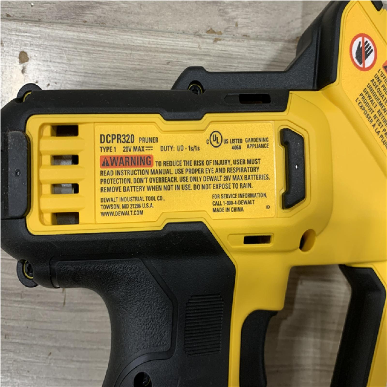 AS-IS DEWALT 20V MAX Cordless Pruner Kit